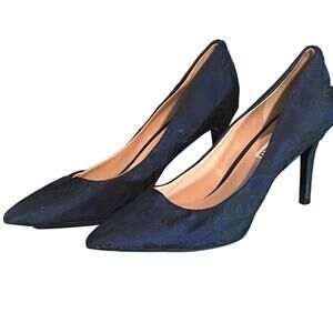 Karl Lagerfeld Brocade Pointed Toe Heels Size 9M Navy Black Pumps Evening Party